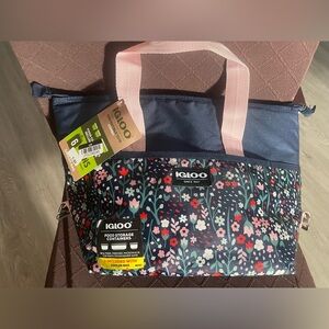 Igloo Blue and Pink Travel Bags with Floral Design